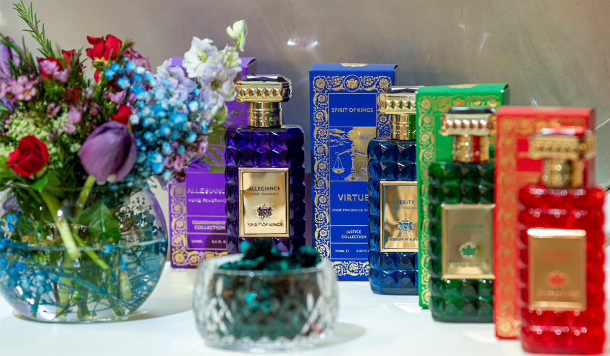 Manifestation Collection